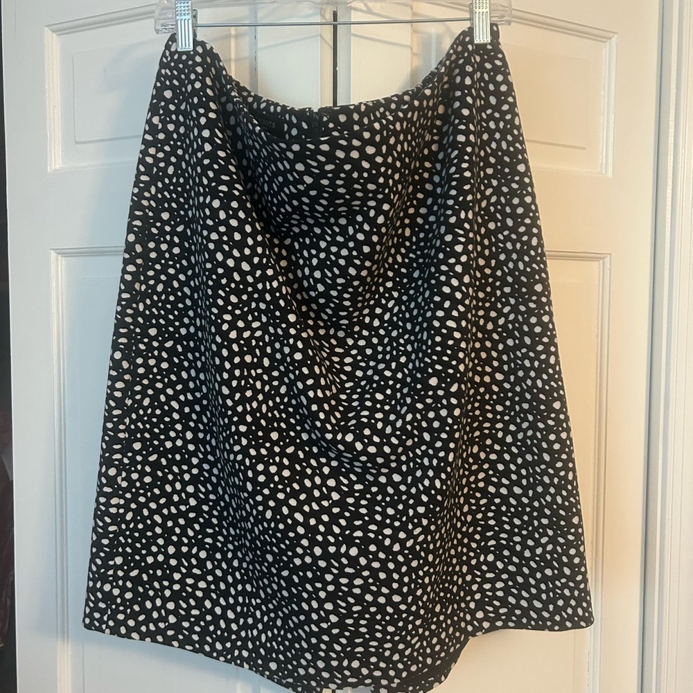 Talbots Black and White Midi A-Line Skirt